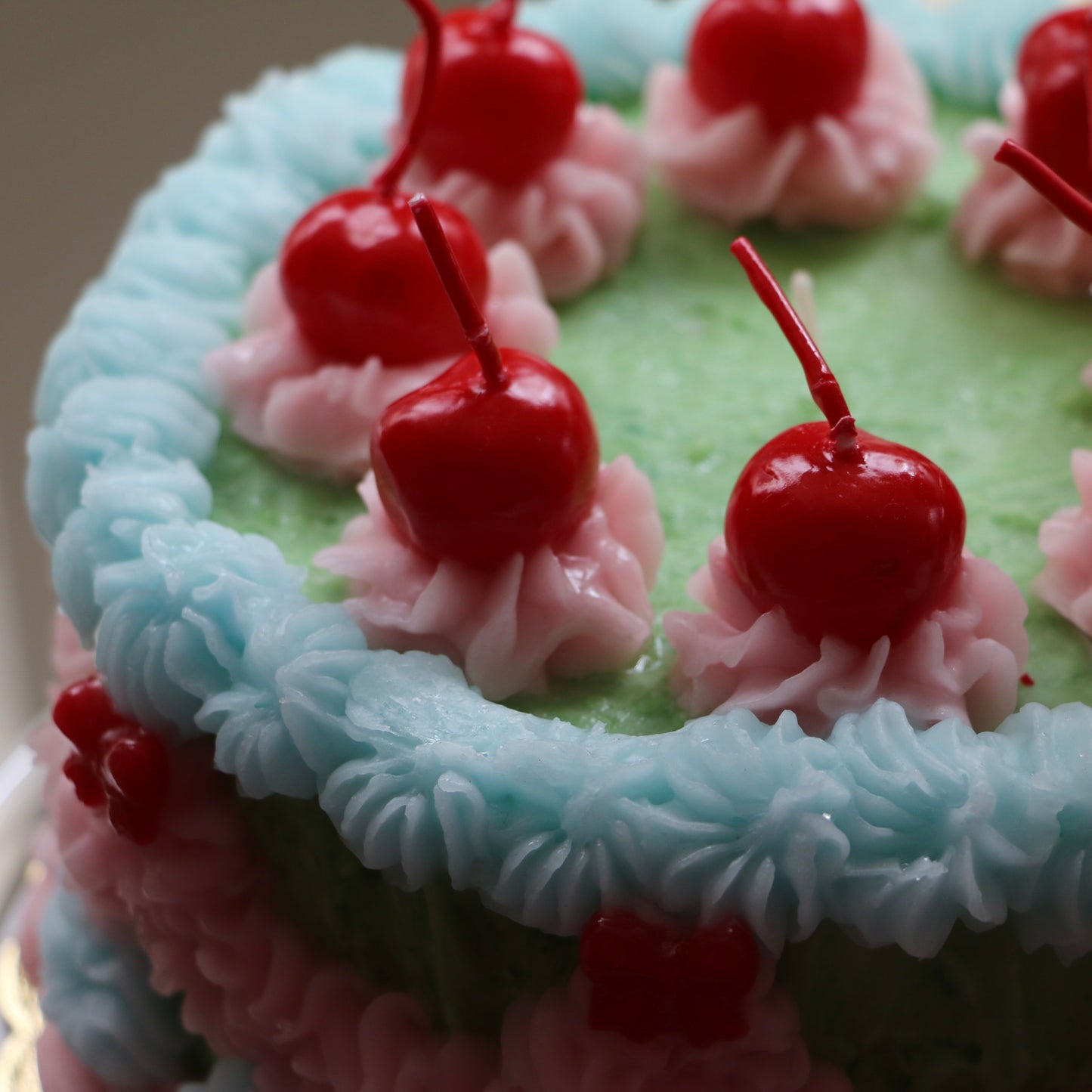 Lambeth Cake Wax Candle No.2