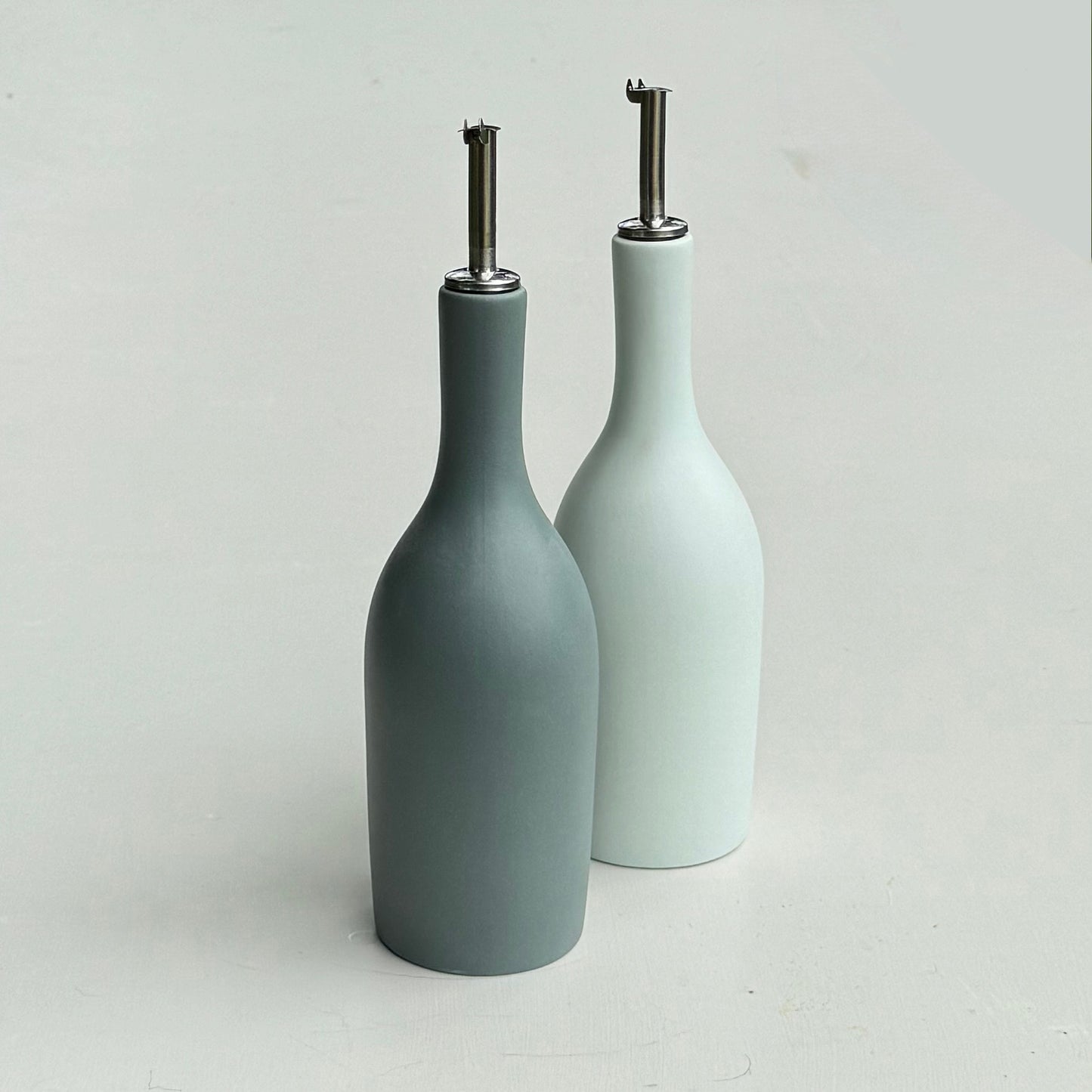 Ceramic Olive Oil Bottle with Pourer - Grey