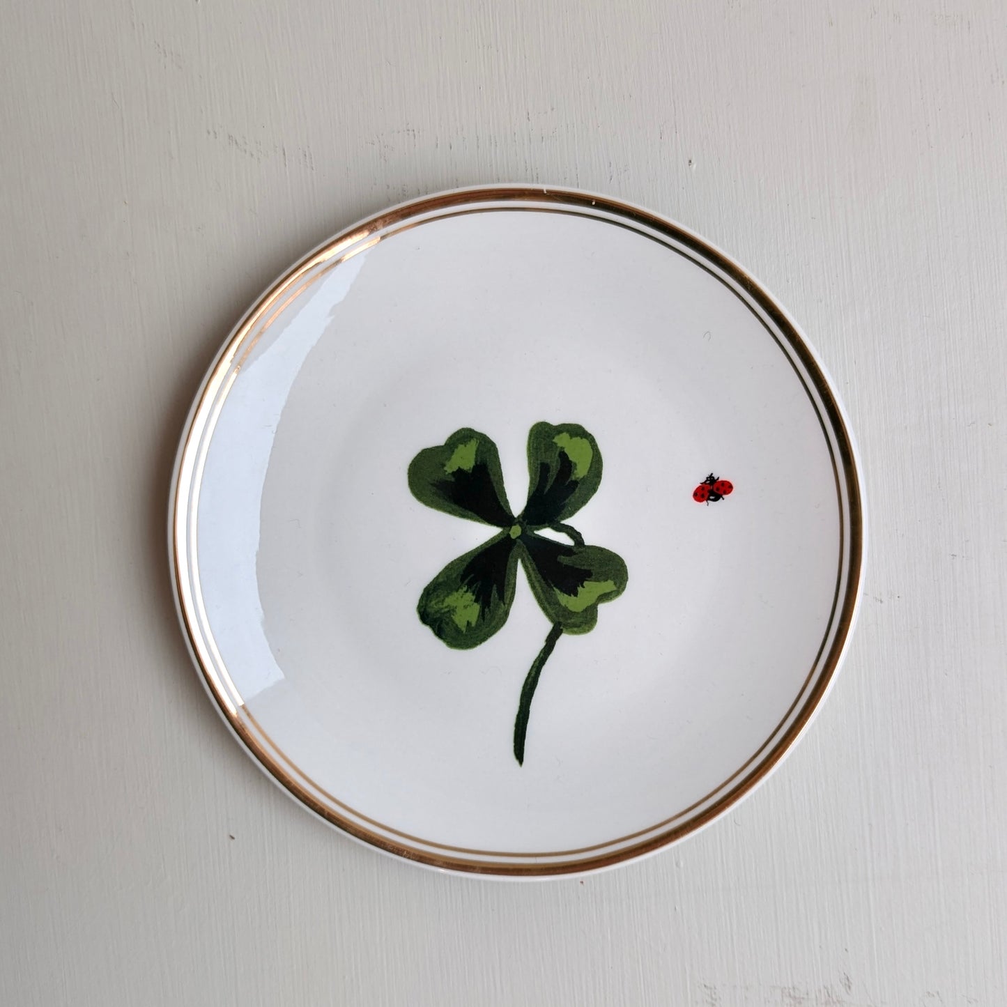 Four leaf clover plate