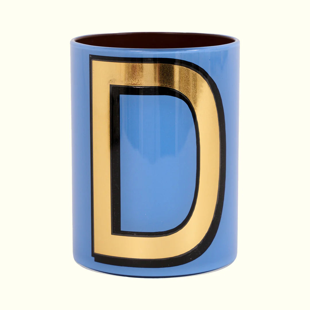 D - Bridie Hall Brush Pot
