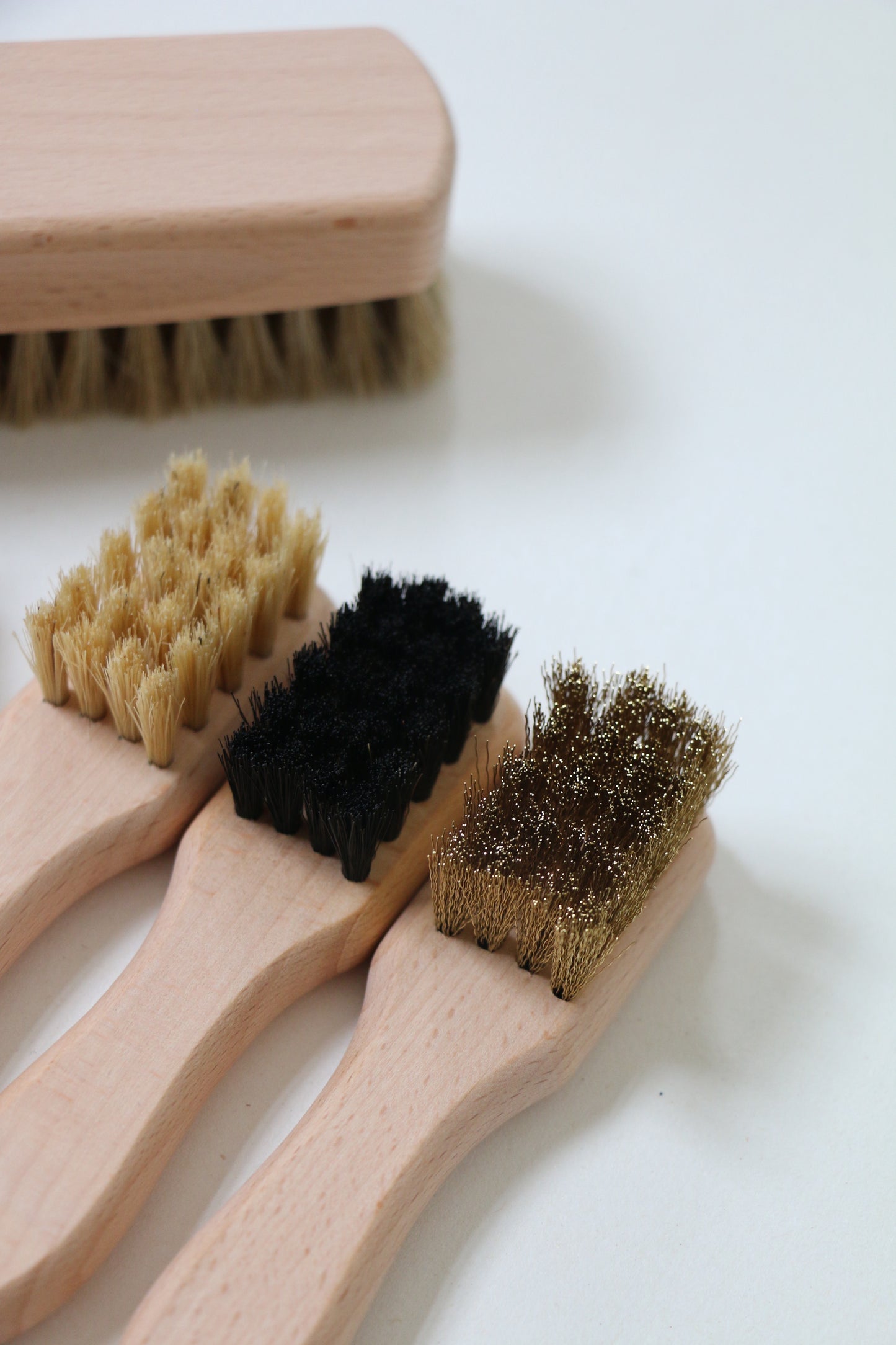 Brass Wire Suede Brush