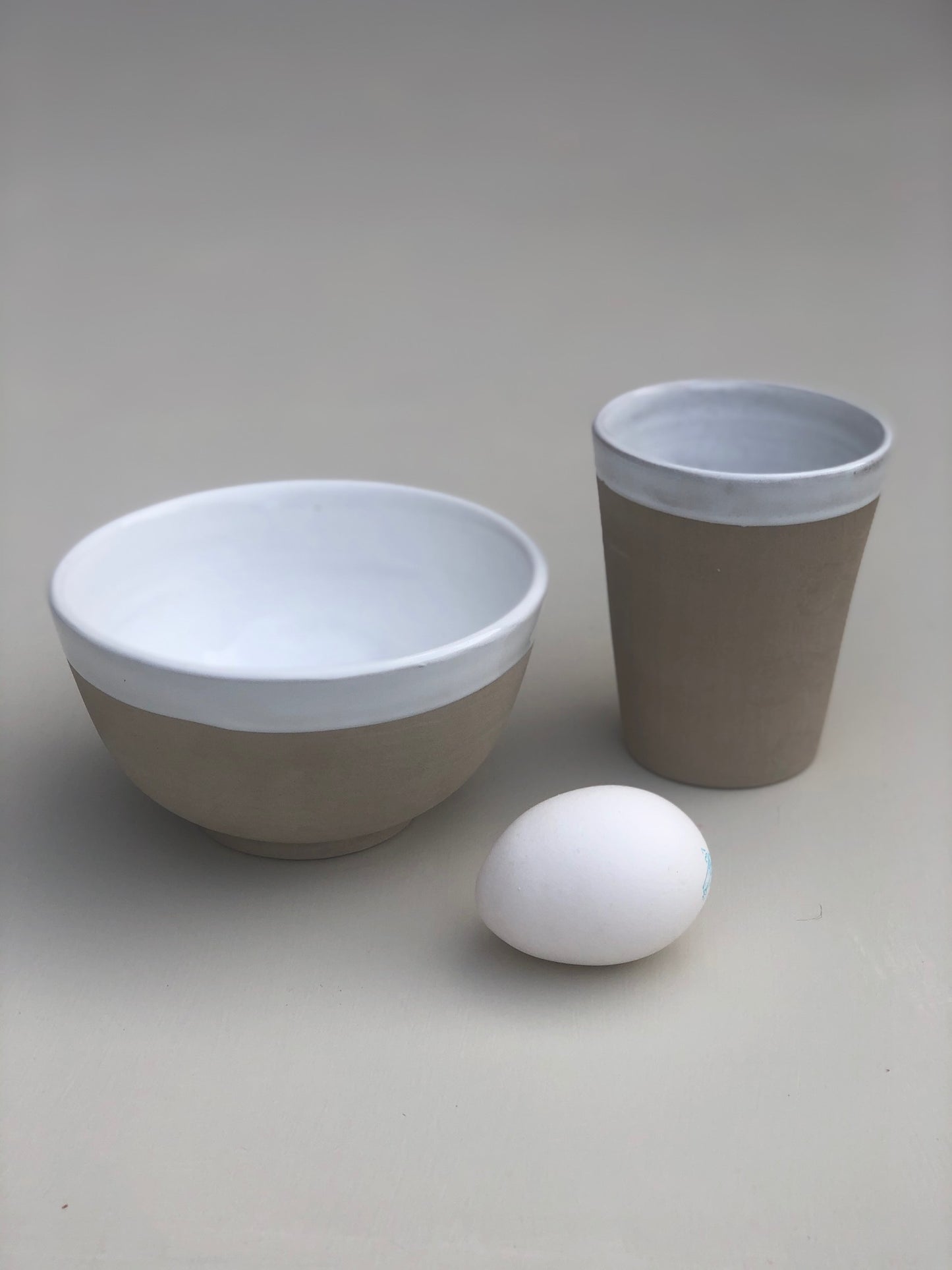 White / Natural Bowl - Medium