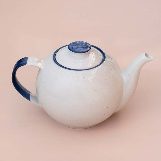 Manses Teapot