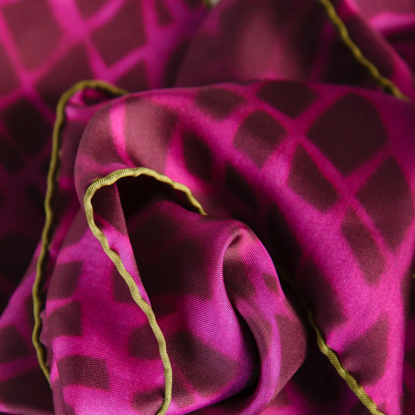 IVRE Silk Scarf - La Vie en Rose
