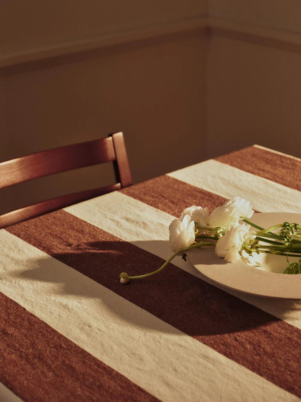 Hale Tablecloth - Chestnut and Lime