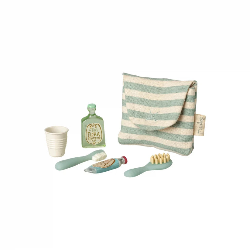 Maileg Toothbrush Set