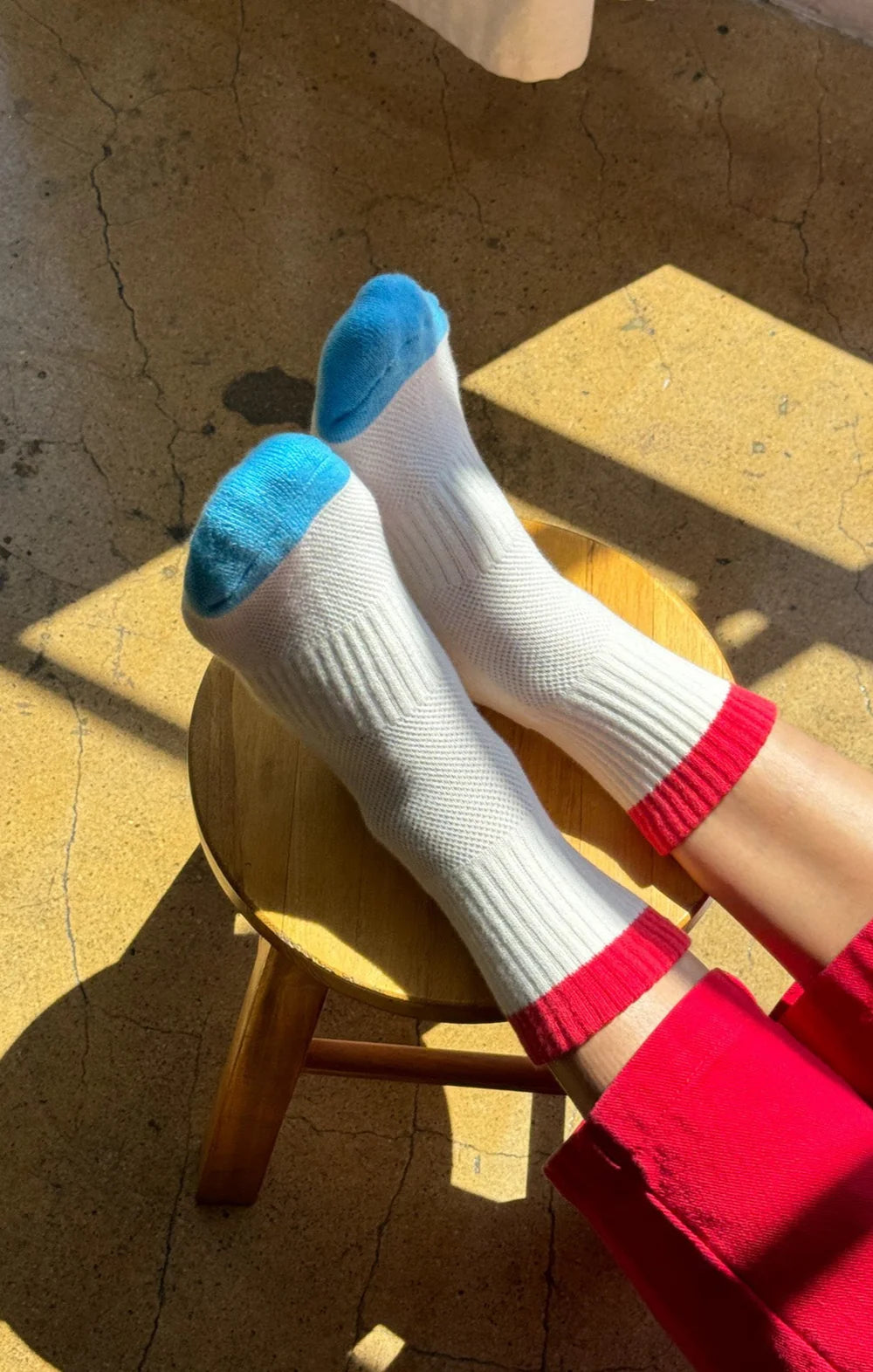 Girlfriend Ankle Sock - Cream / Red