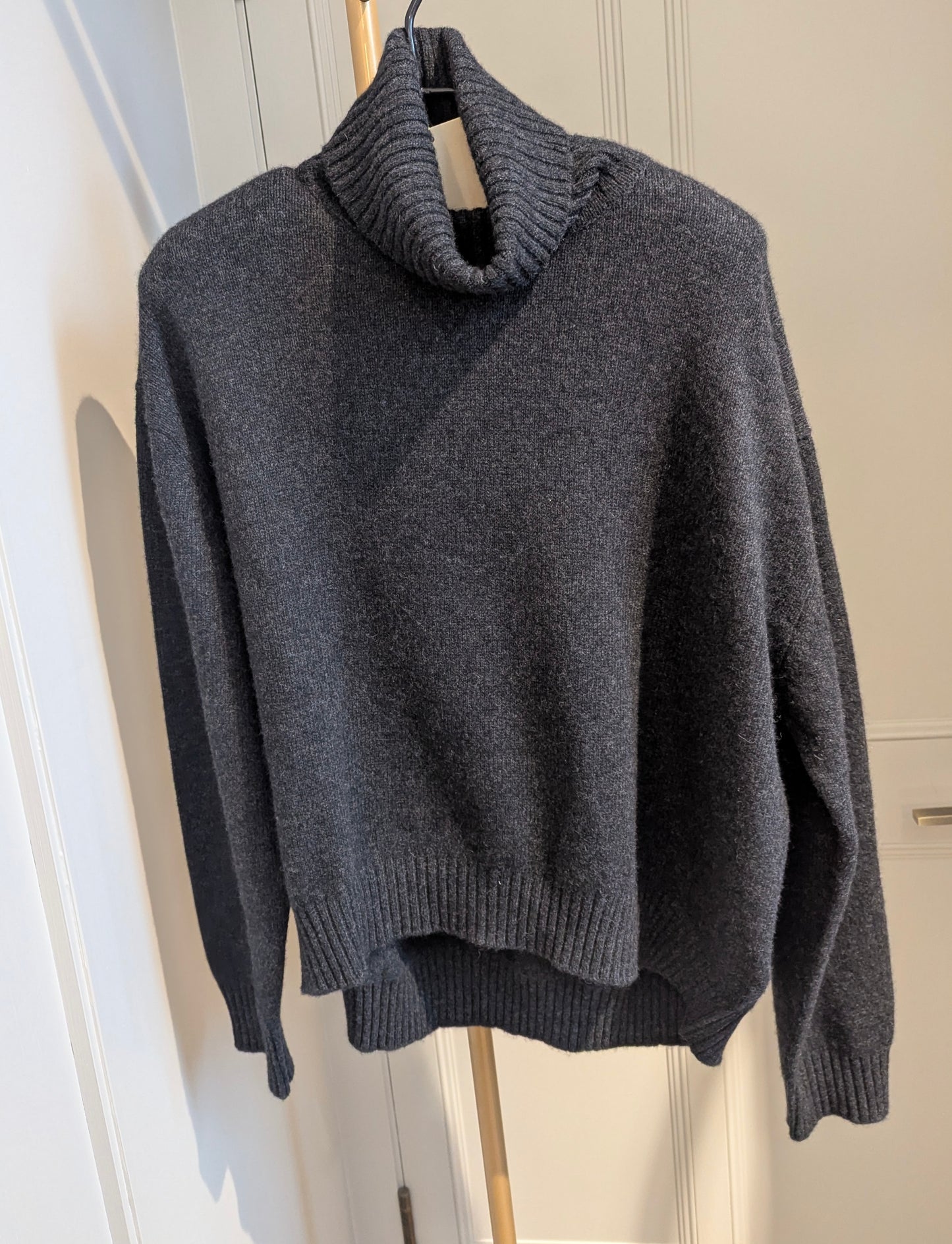 Jumper 1234 - Oversized Roll Collar /  Charcoal