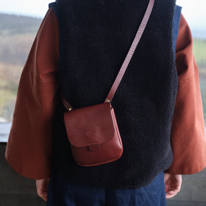 Half Orbed Tab Bag - Chestnut