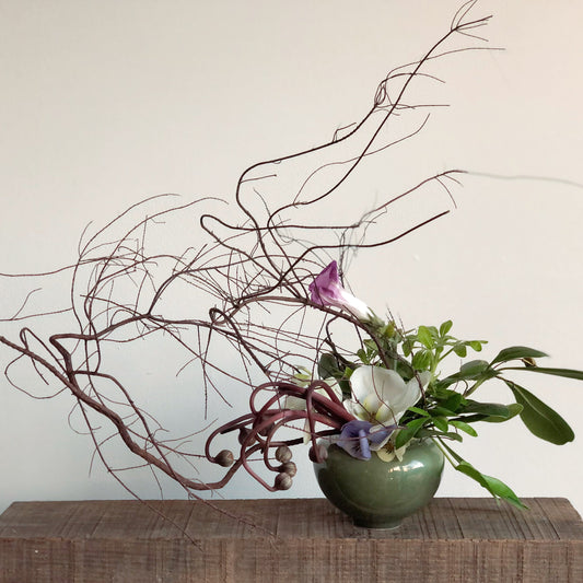 Sculptural Seasonal Flower Arrangement Workshop with Olga Skavos