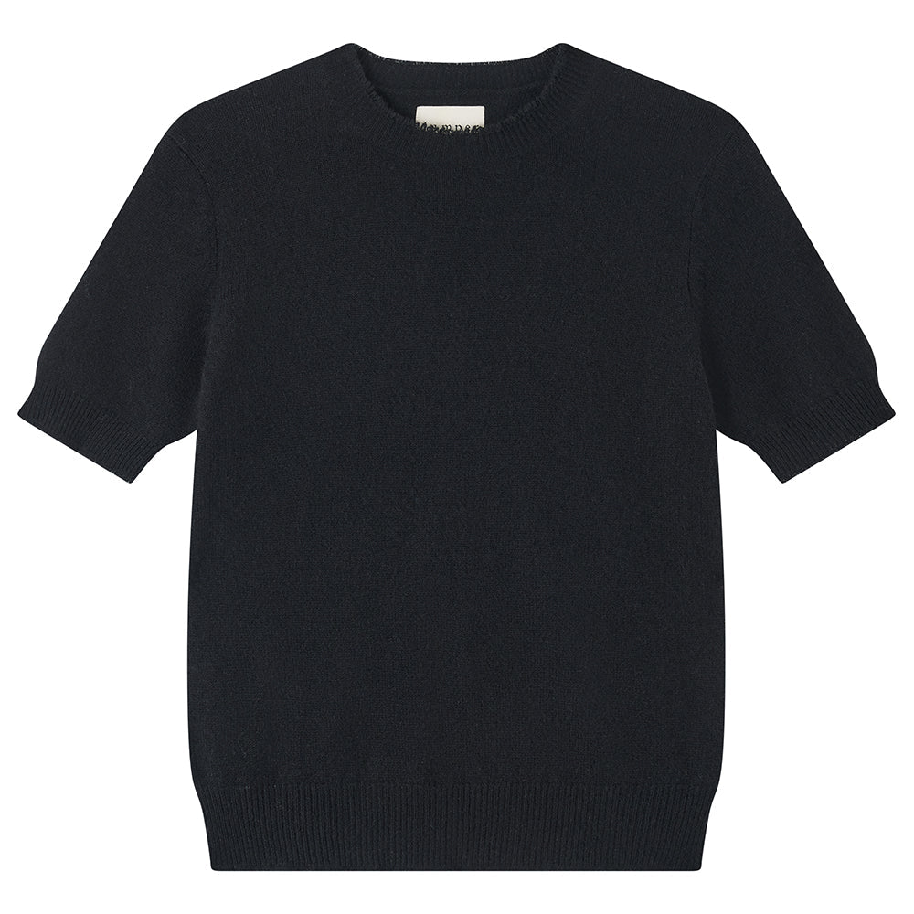Distressed T-shirt / Black