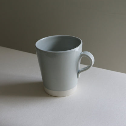Eve Mug / Pale Grey