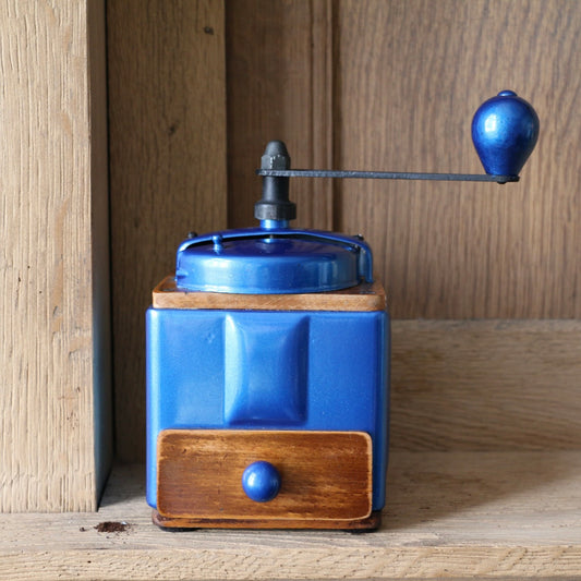 Vintage Coffee/Pepper Grinder #46