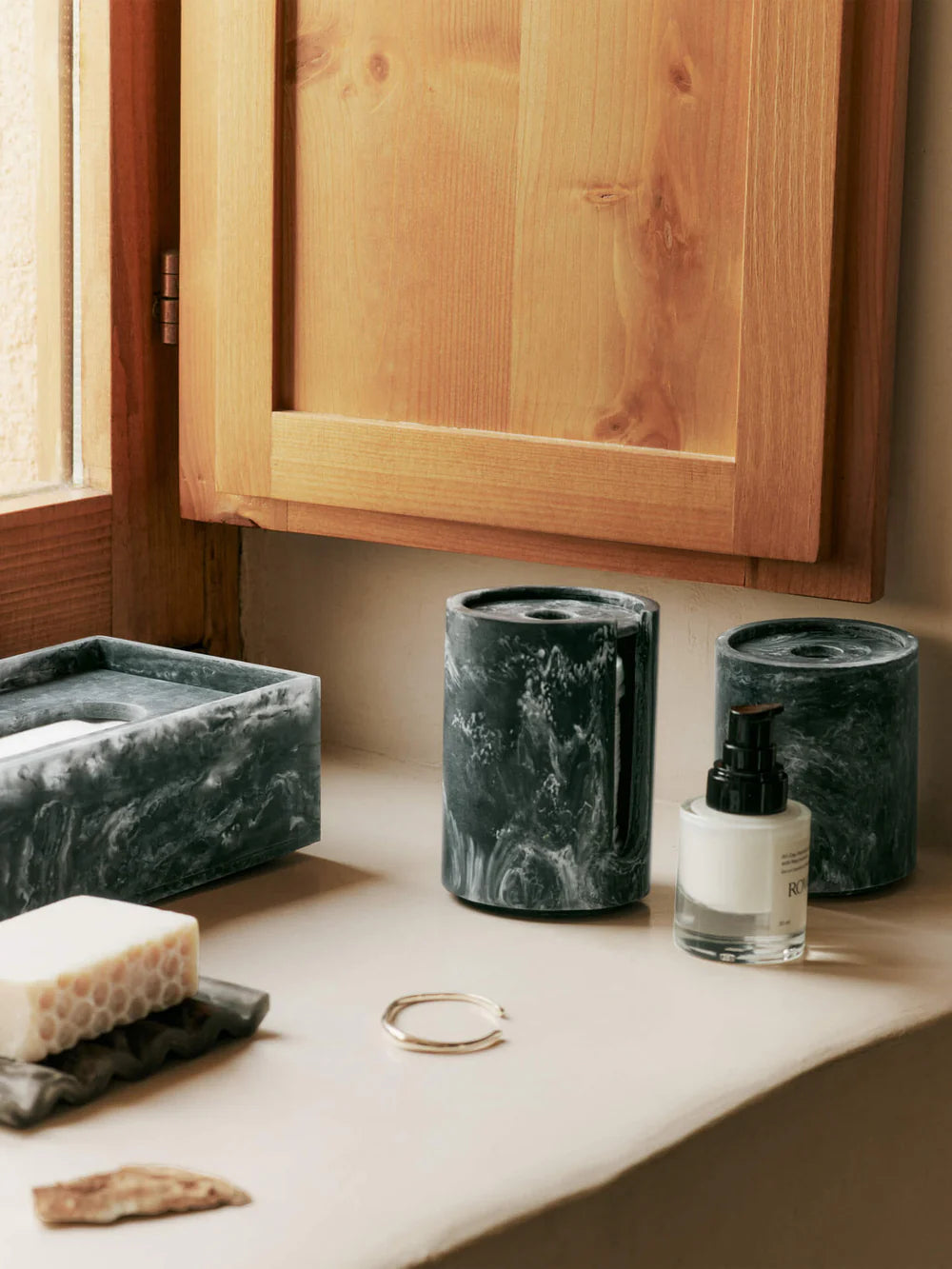 Mist Container - Charcoal