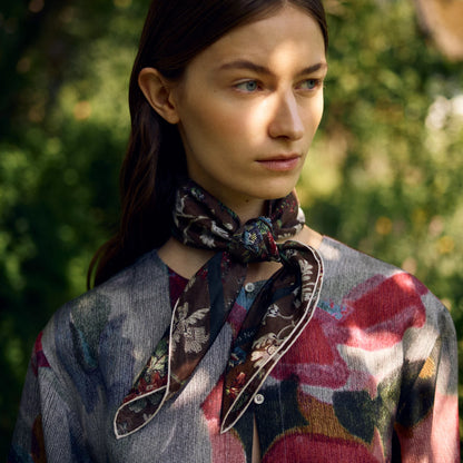 Eliza Scarf - Light Small