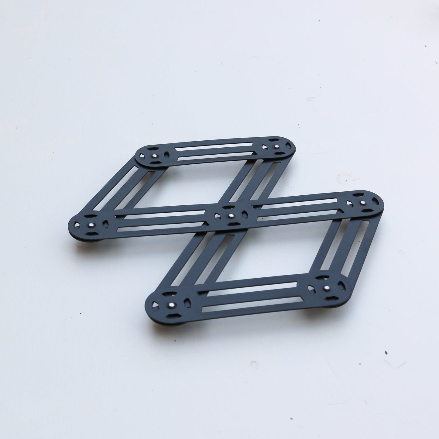 Trivet - Black