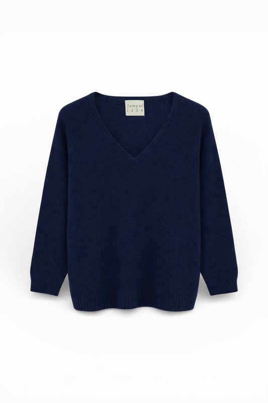 Boyfriend V Neck / Navy