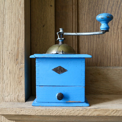 Vintage Coffee/Pepper Grinder #39