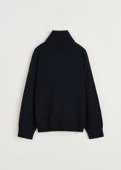 Farah Sweater 100% Highland Wool - Black Navy