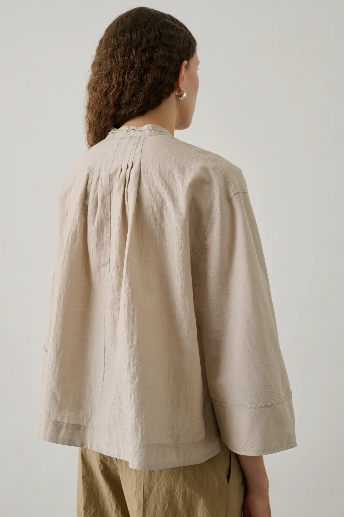 Hennie Blouse - Mastic