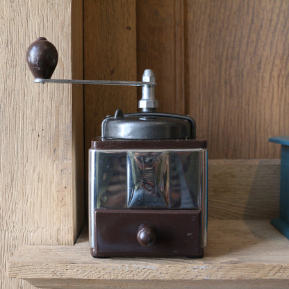 Vintage Metal Coffee/Pepper Grinder #20