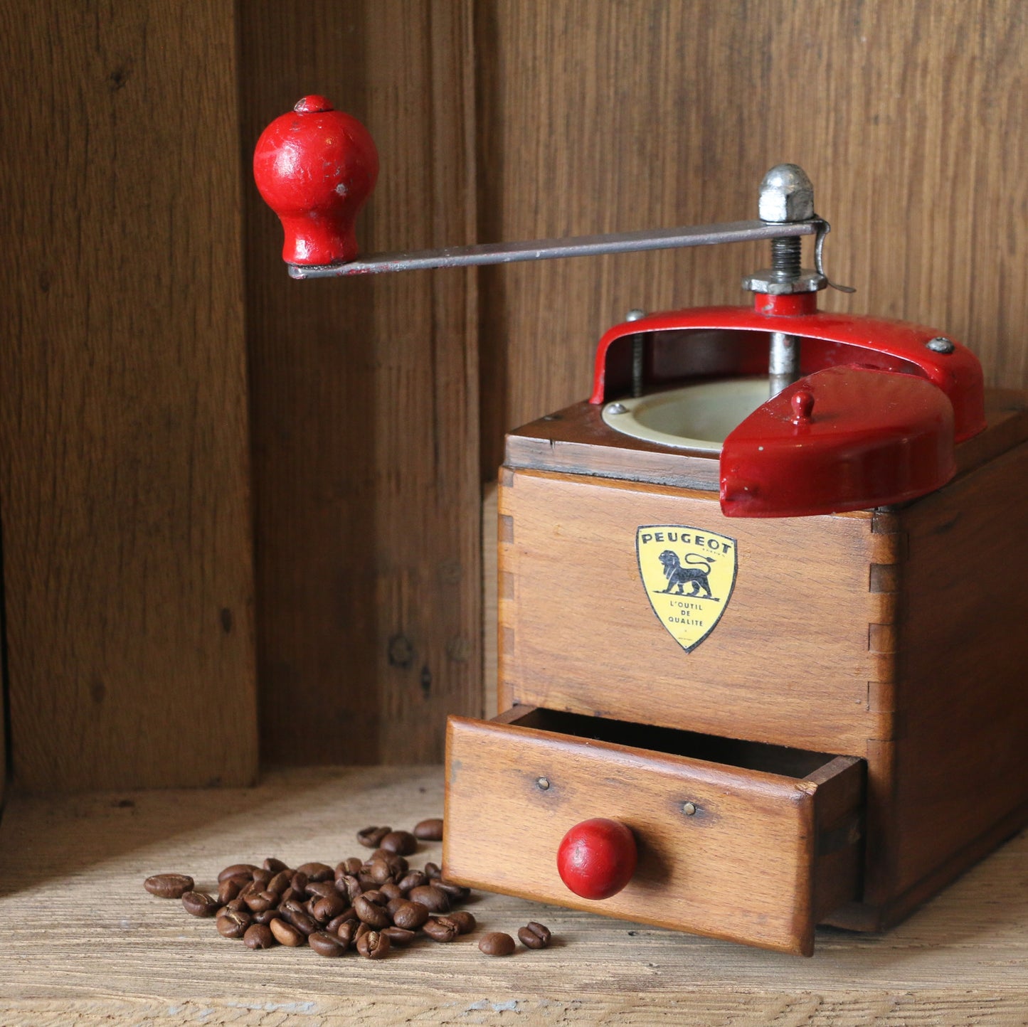 Vintage Metal Coffee/Pepper Grinder #20