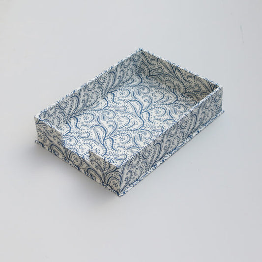 A4 Letter tray: Seaweed Paisley blue
