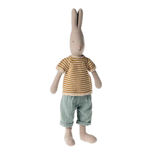Rabbit Size 3 - Classic in Knitted Shirt and Shorts