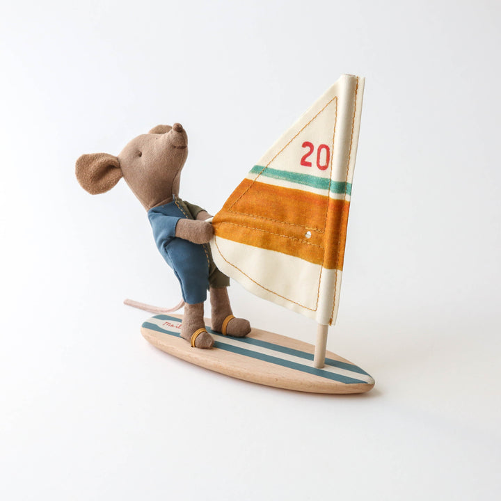 Beach Mouse - Surfer Little Brother