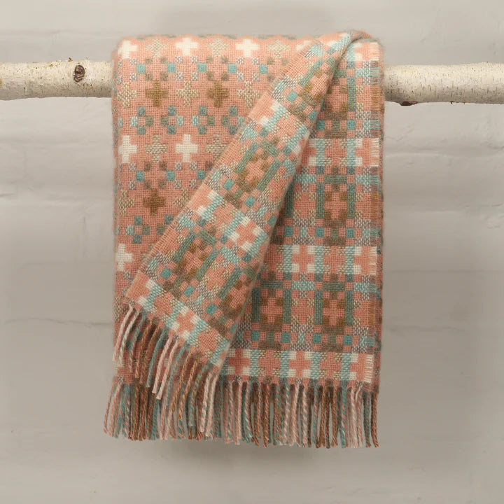Eshton Blanket