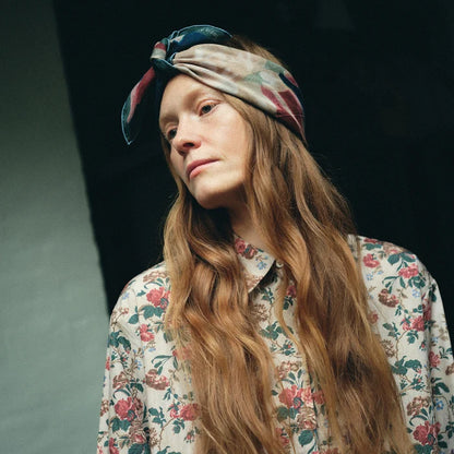 Gail Scarf - Small Light