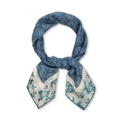 Giovanna Scarf - Small Light