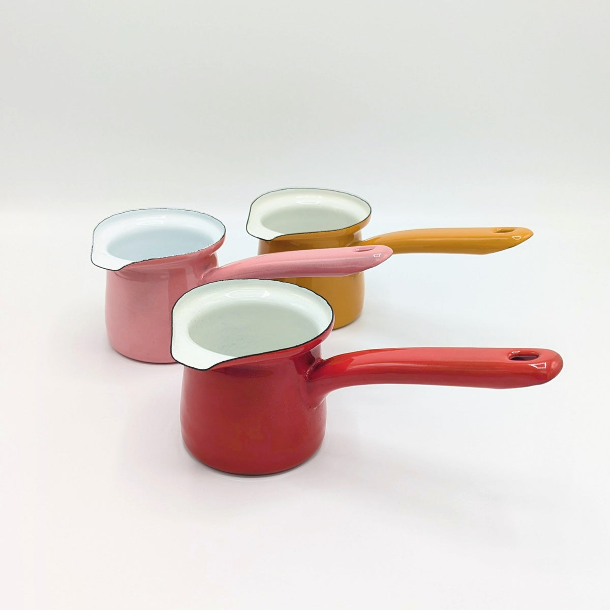 Enamel Milk Pan - Pink