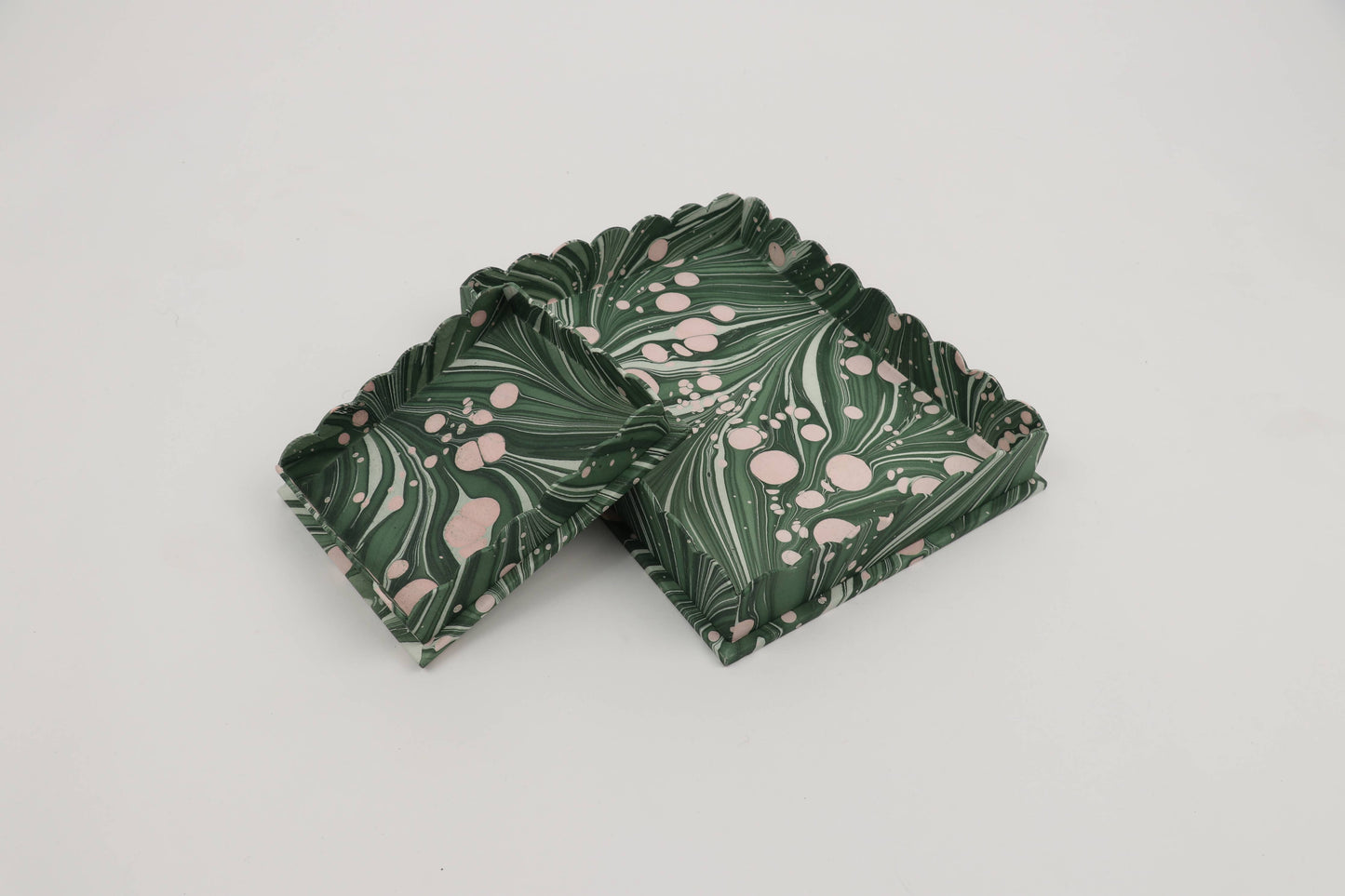 Marbled Scallop Desk Tray Set - Green/Pink