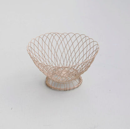 Delicate twisted wire basket - small pink
